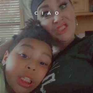 Meet your Posher, Whitney